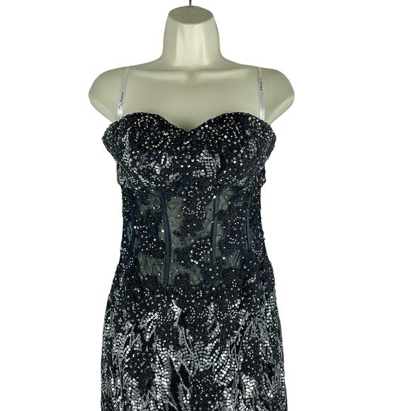 Xtreme Strapless Lace Sequin Mermaid Evening Gown 3D Floral Petal Size 6 - Picture 5 of 13